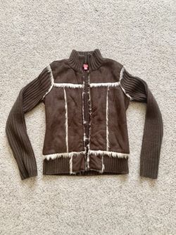 Furr sweater size S