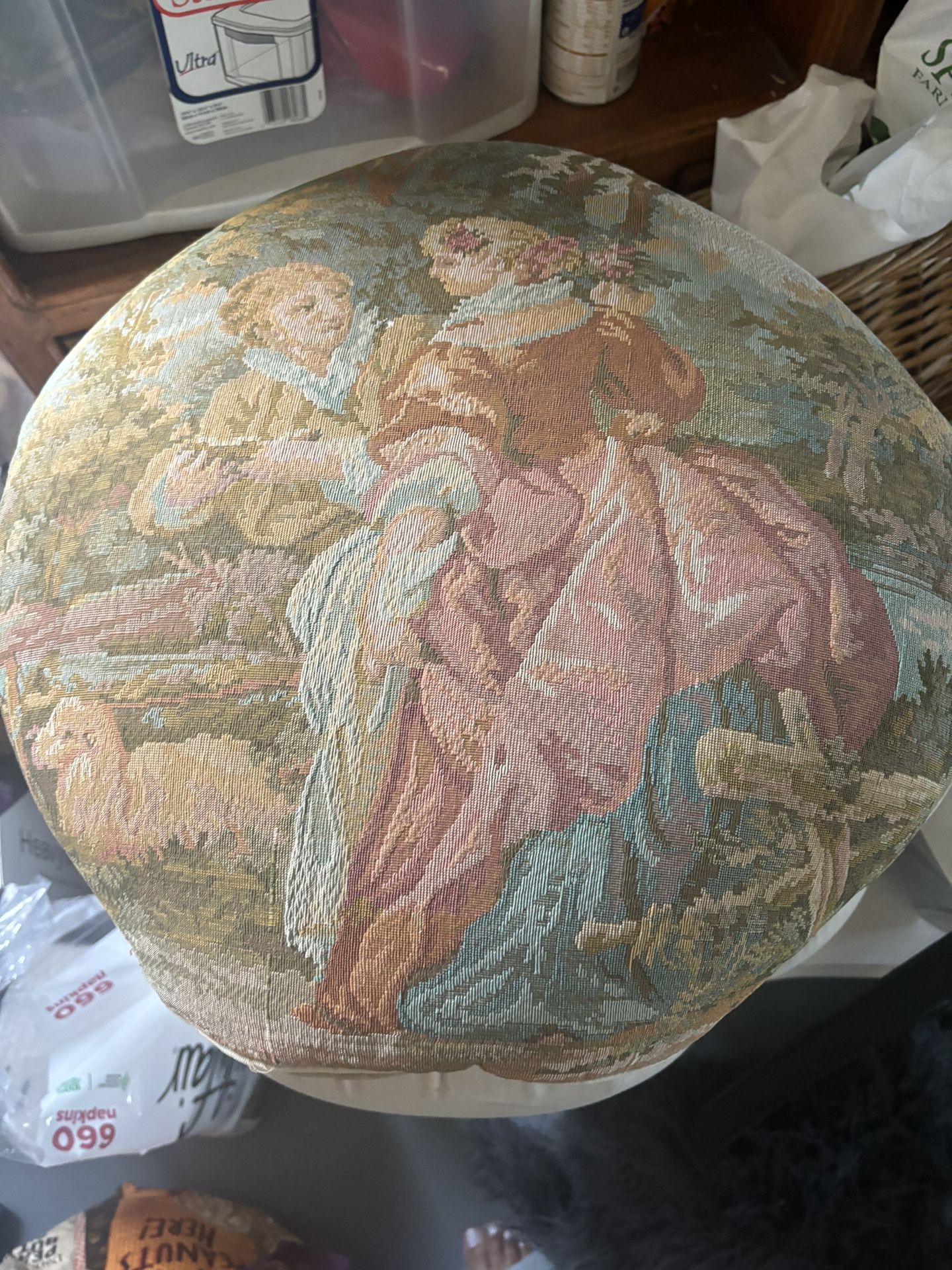 Romy And Juliet Victorian Puff