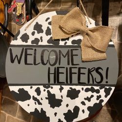 Cow Theme Welcome Sign