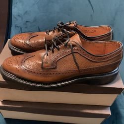 Vintage British walkers dress shoes