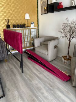 queen bed