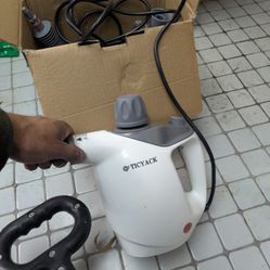 Hand Held Steamer