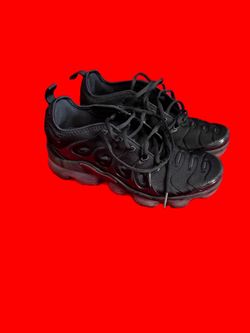 Nike Air VaporMax Plus Triple Black Sneakers