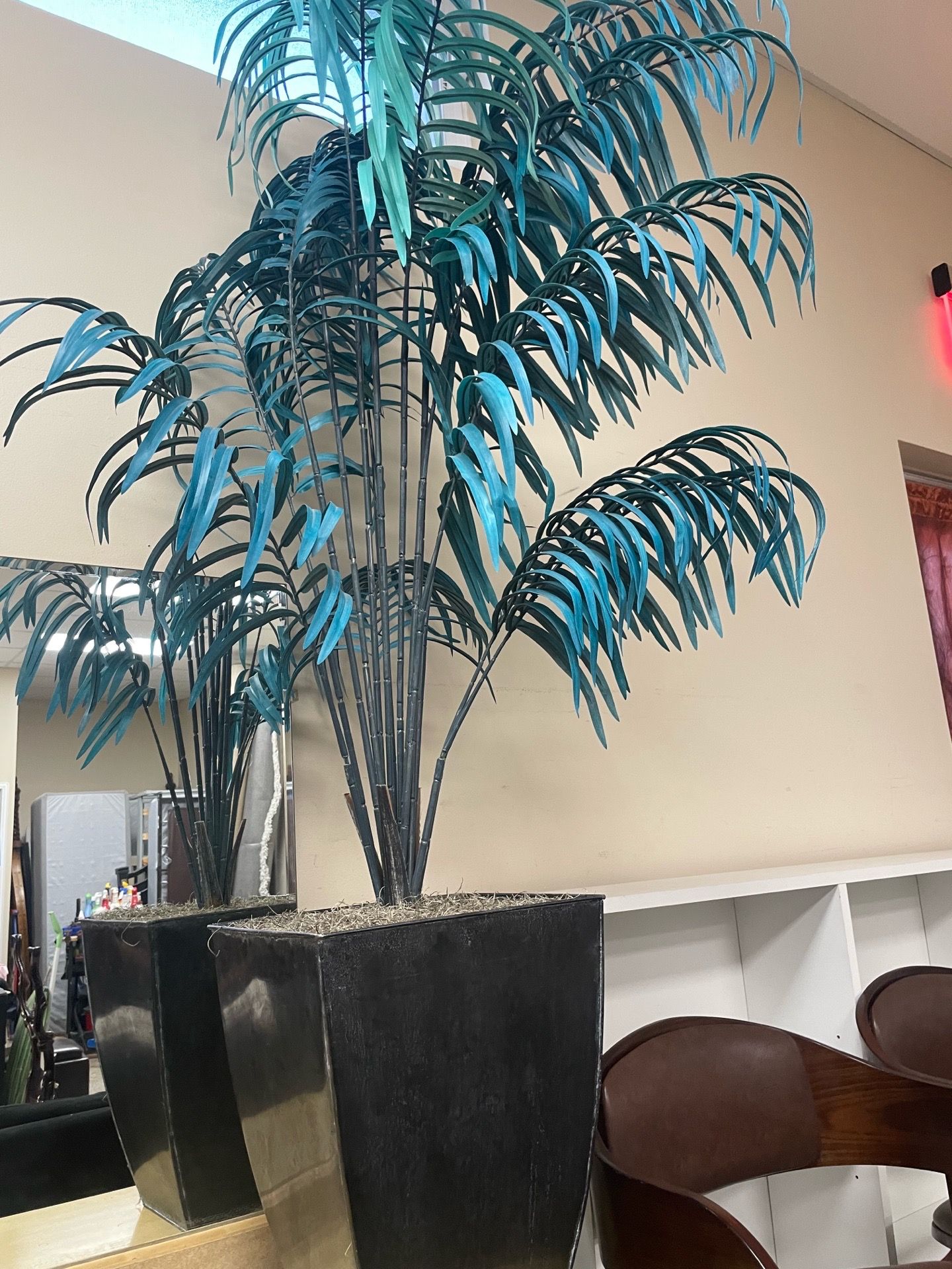 5Ft 9” Tall Artificial Turquoise Palm Tree, Metal Planter. Palmera alt