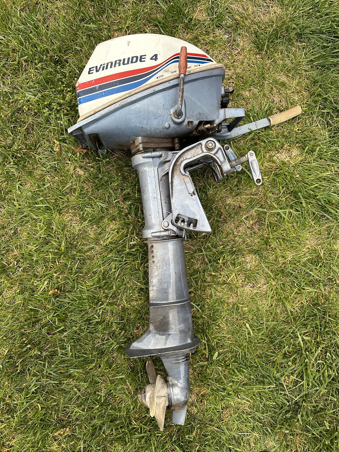 Classic 4hp Evinrude 2 Stroke Outboard Motor for Sale in Alpine, CA