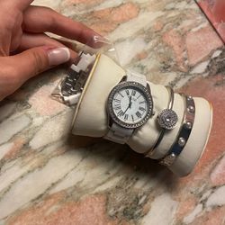 Women’s Watch And Bracelet Set