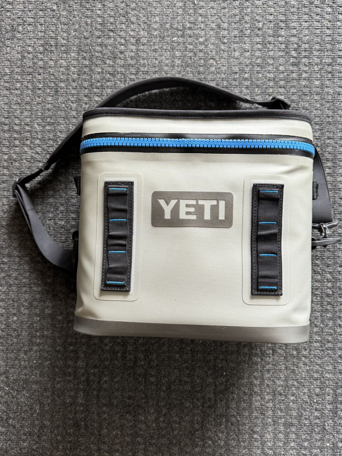 Yeti Flip 12