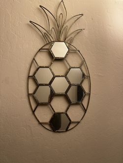 Hanging Pineapple Mirror