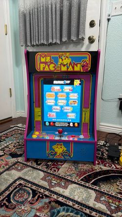 Collecter’s Edition Ms. Pac-man 8 games in 1 1up Arcade Machine