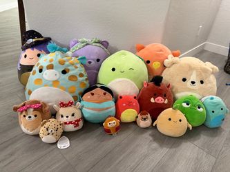 Lot of Squishmallows