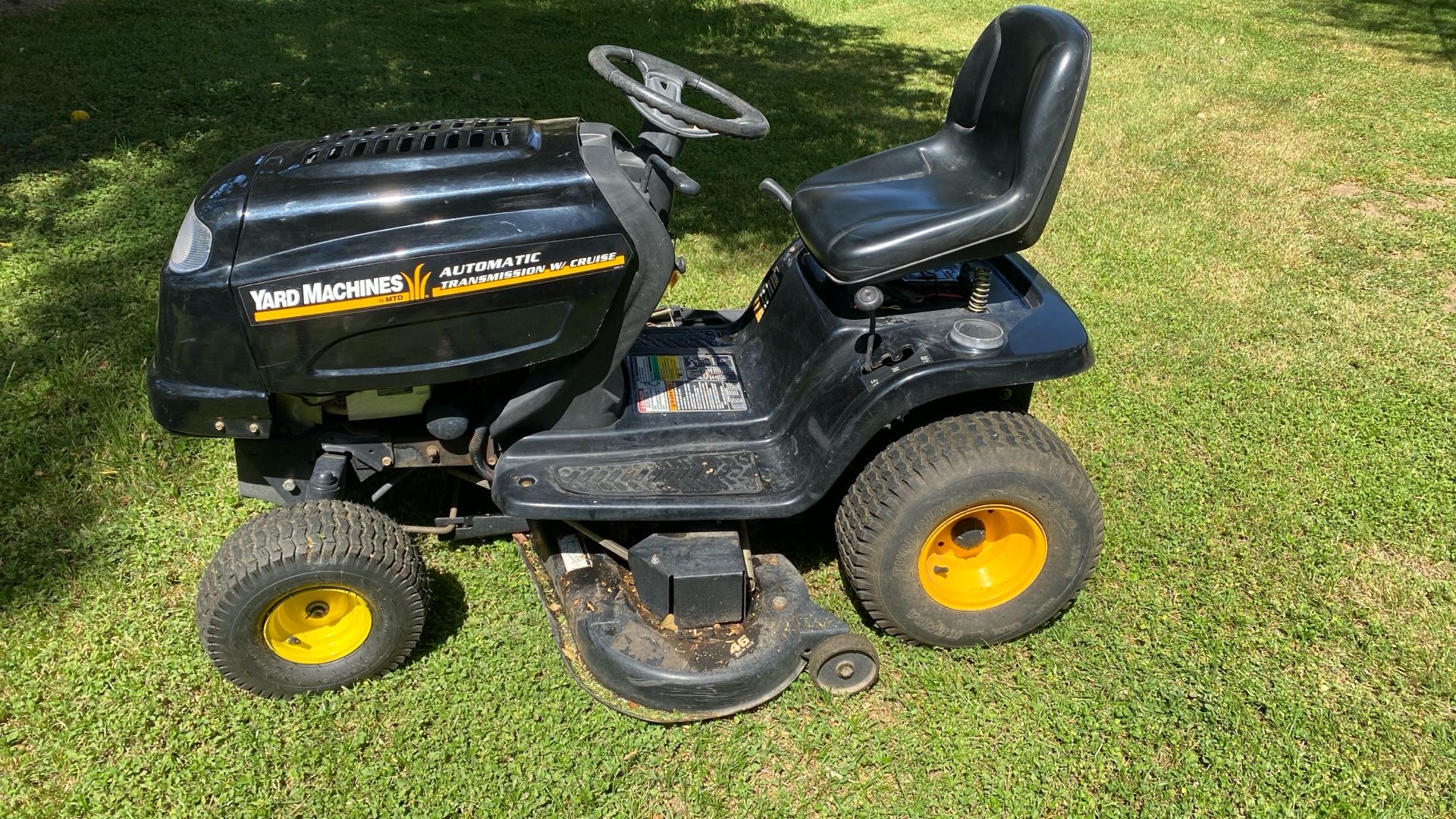 Riding Lawnmower