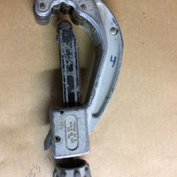Tubing Cutter