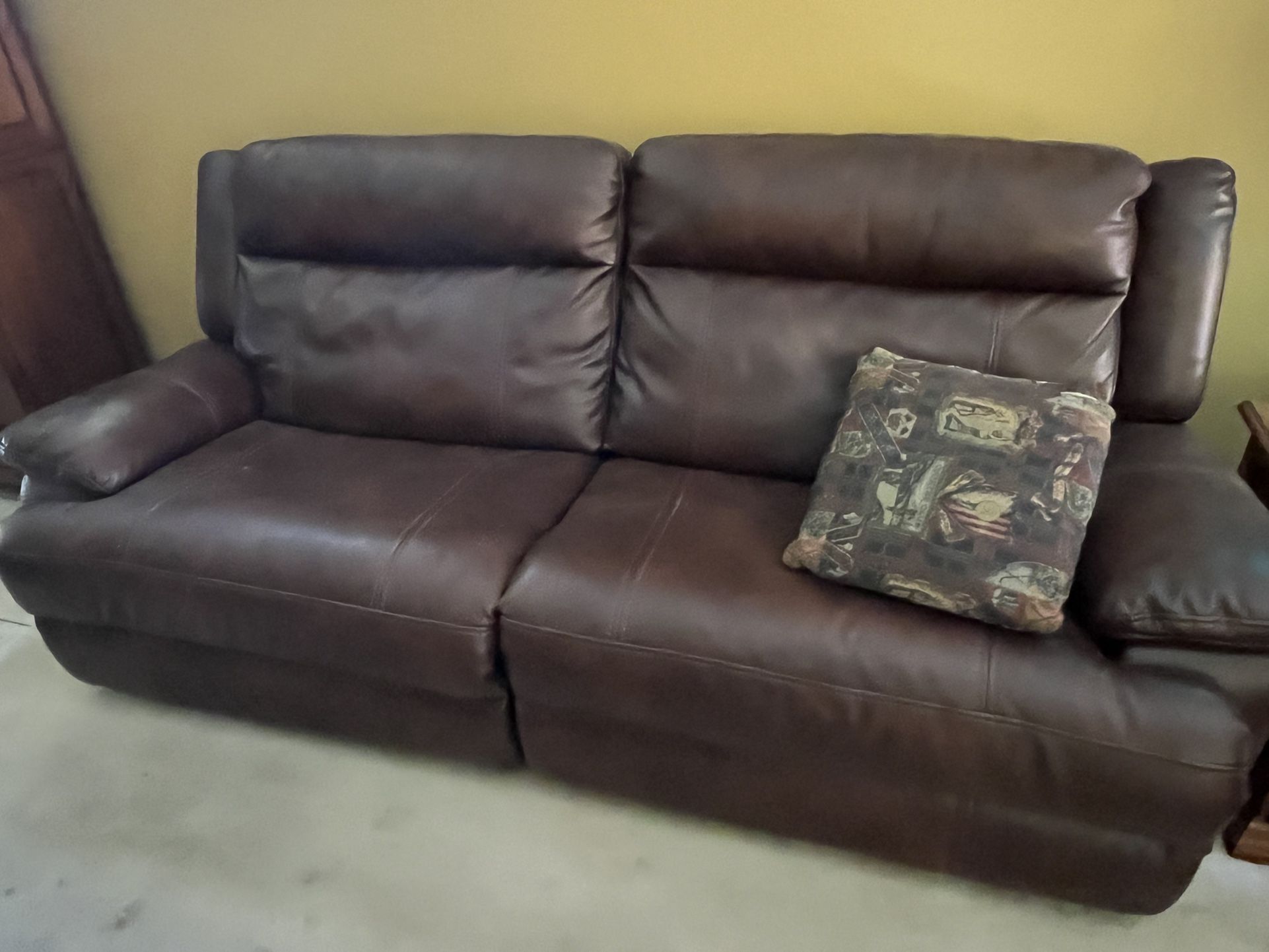 10 Feet Automatic Leather Reclining Couch