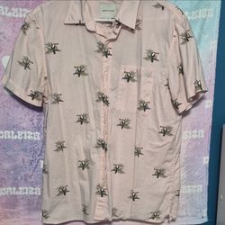 American Eagle Toucan Print Button-Up Shirt