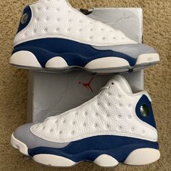 Size 11.5 (Pre owned, damaged box) - Air Jordan 13 retro French blue 