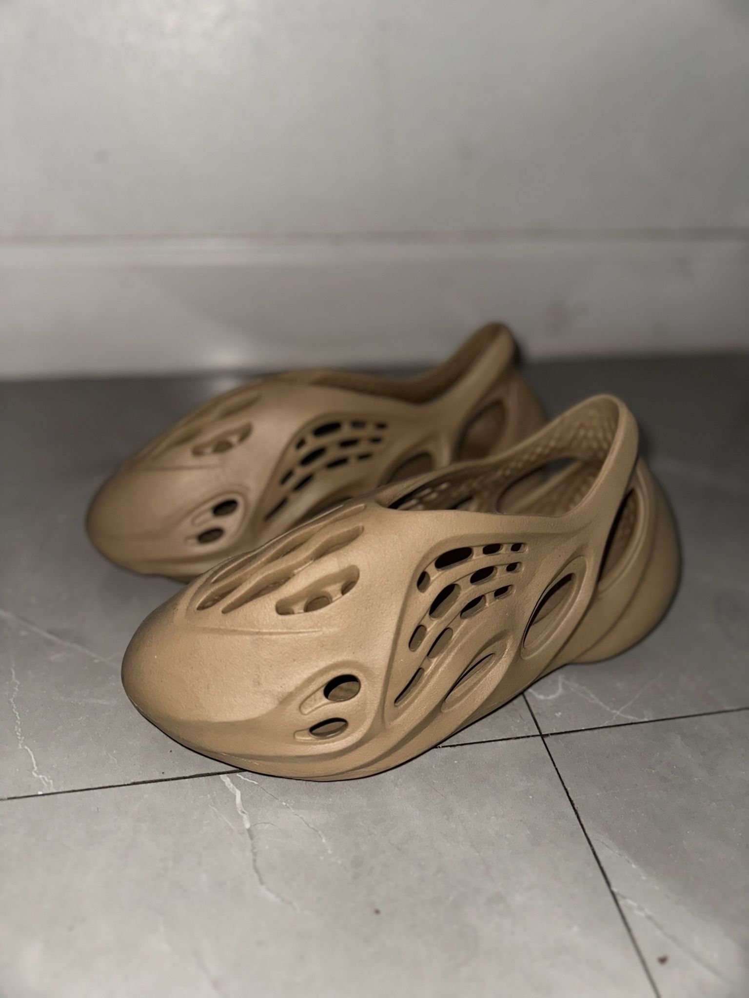 Yeezy Foam Runners Ochre