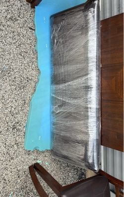 Dining room table