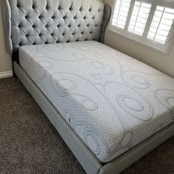 Queen Bed With Memory Foam Mattress