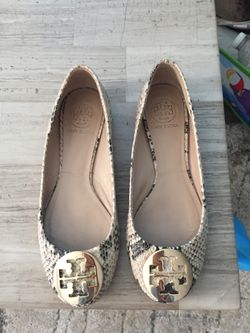 Tory Burch flats size 6.5