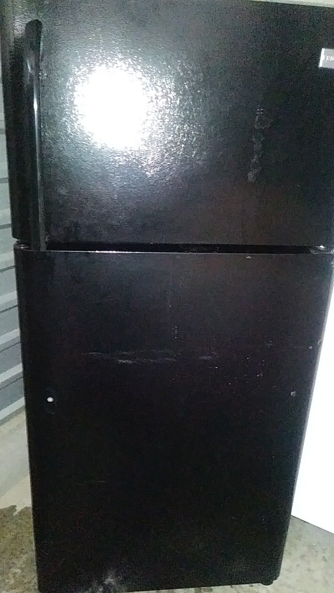 Frigidaire Deluxe