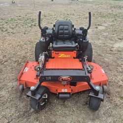 Ariens zoom 2560xl zero turn mower