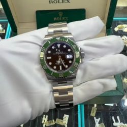 Rolex Submariner Date 2026 Box And Card reference 126610LV (Please Don't Haggle Price)