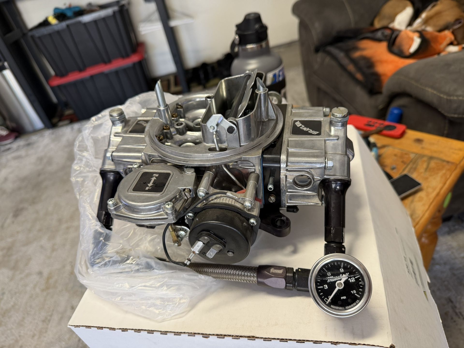 Brawler 650cfm carburetor. Basically New 