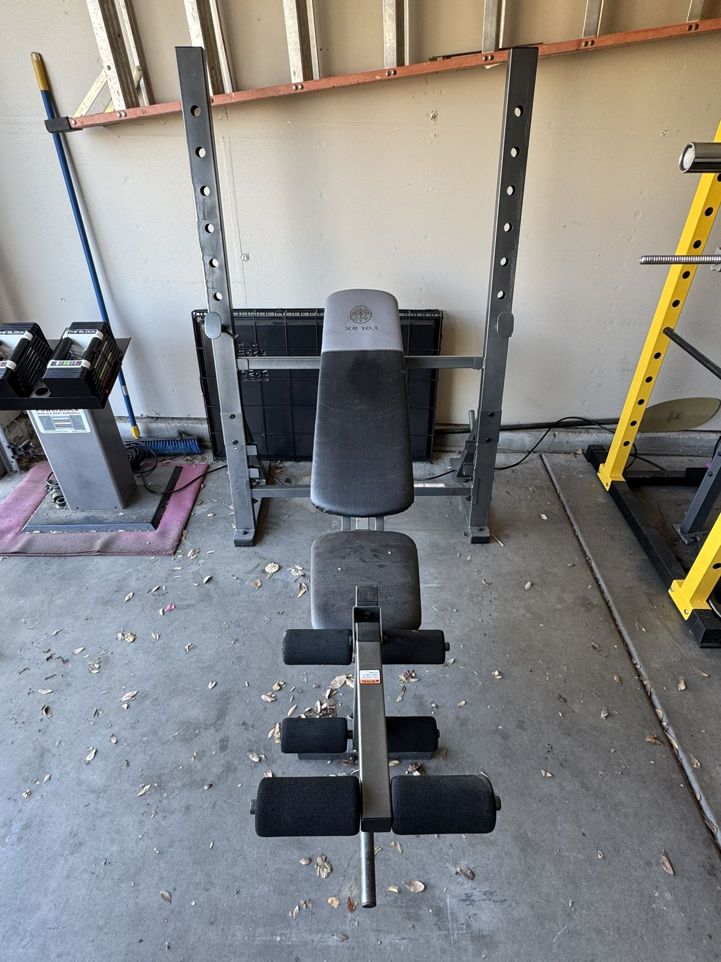 Adjustable Bench With Weights And Dip Stand