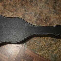 Worcester T&S Rochdale Mass Hard Guitar Case
