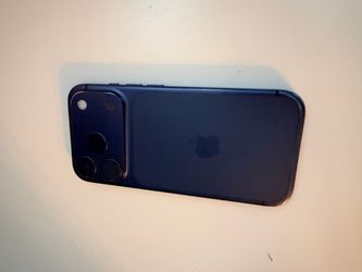 iPhone 17Pro 512GB (Deep blue)  Unlocked, e-SIM