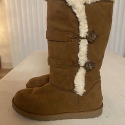 Arizona Snow Boots Size 8