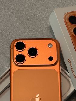 iPhone 17 PRO AT&T and Cricket Like New 100% Battery Health paid off clean