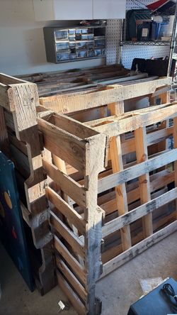 Pallets for sale