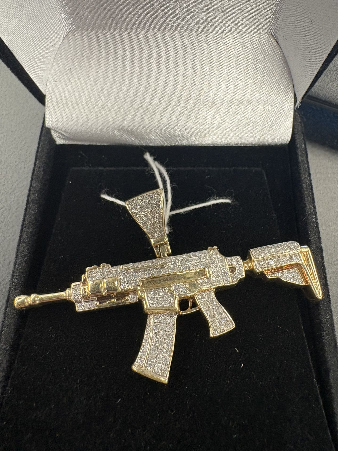 10K AK-47 Rifle Pendent