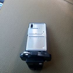 MAF SENSOR  HITACHI OEM   Usado  Trabaja Perfecto Para Acura Mdx 2014-2020  Sirve Para Muchos Mas Modelos De Acura Y Honda  Puede Probarlo Testiarlo