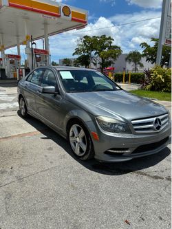 2011 Mercedes-Benz C-Class