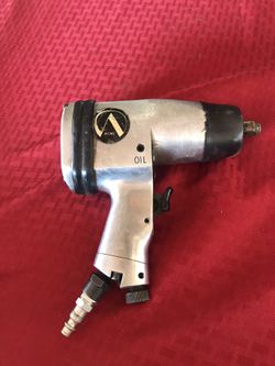 Acme 1/2 inch air impact wrench
