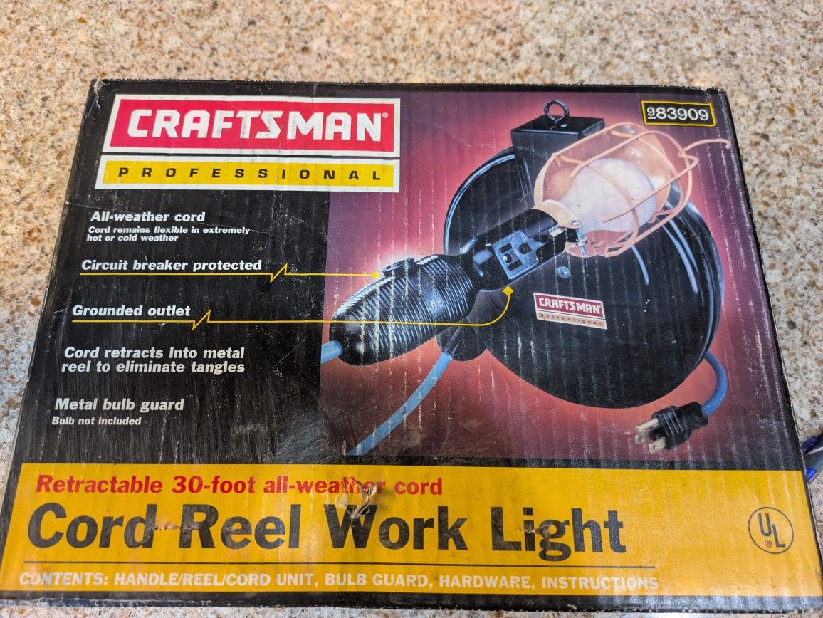 Craftsman Professional Cord Reel Work Light 