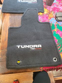 2017 Tundra Front Mats