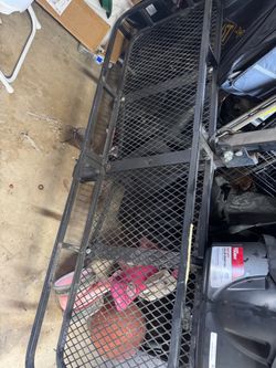 Cargo carrier