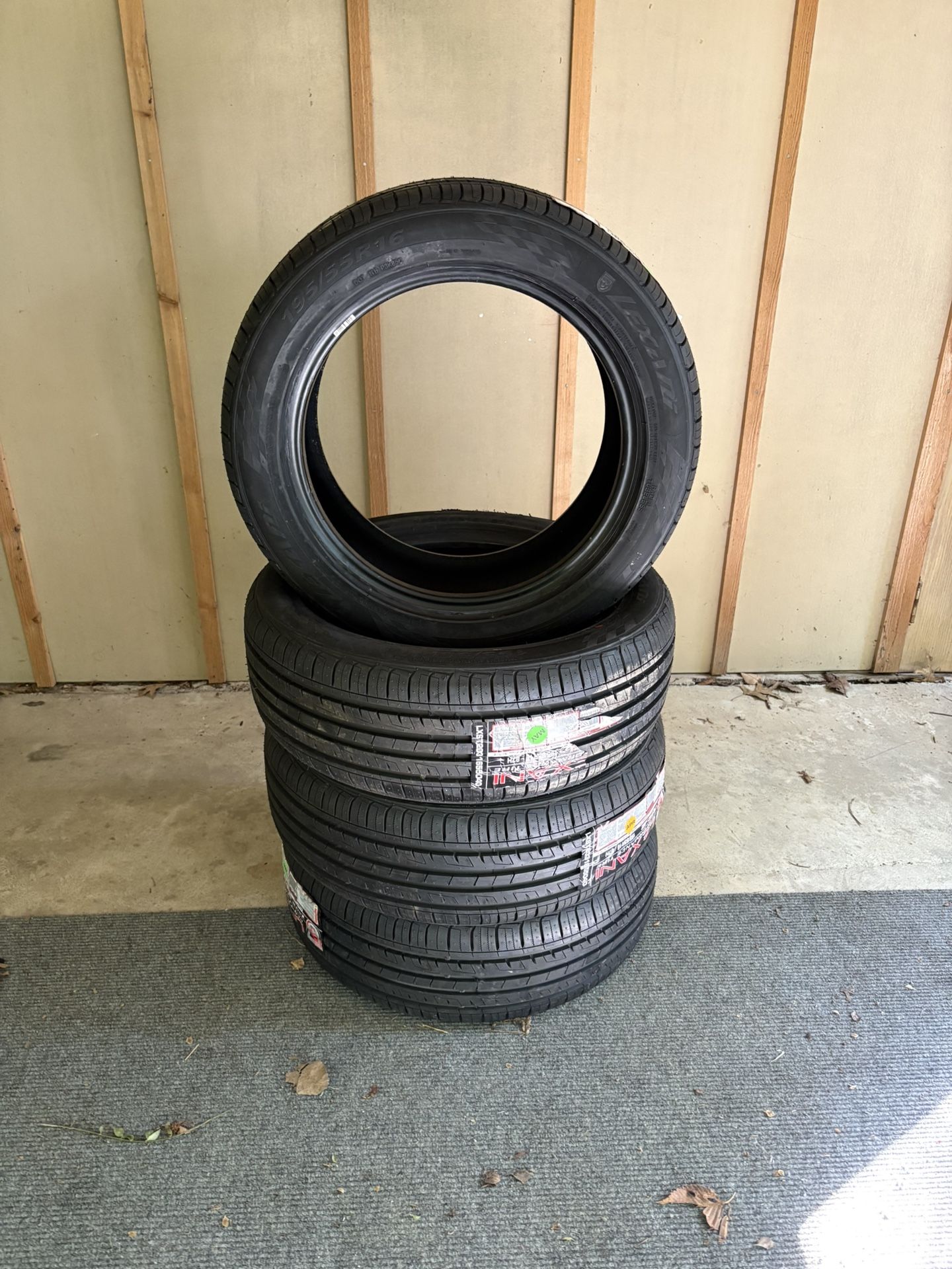195/55R16 Tires