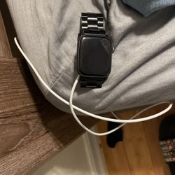 Apple Watch Series 4 Cellular