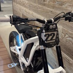 Cleanest Surron Negotiable also trade