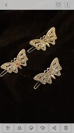 Butterfly hair clips
