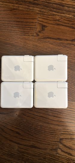 Apple AirPort Express A1264 ā $20 Each ā 4 Available