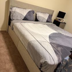 New (In Box)Light Beige Full Size Lift Up Storage Bed