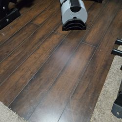 1 Pack of Flooring