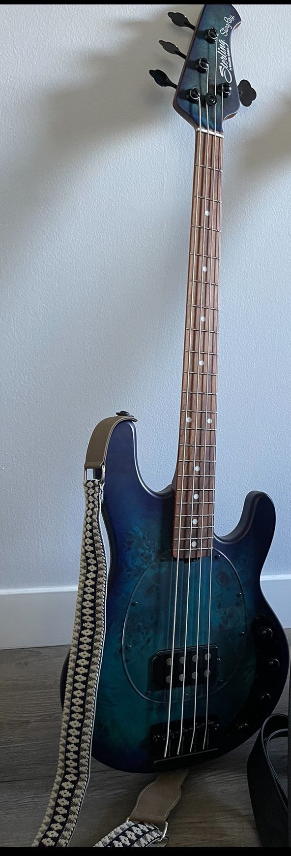 Sterling Sting Ray 34 By Music Man  Active Bass 