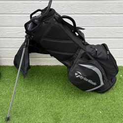 Taylormade 7-way Classic Golf Stand Bag with Rain Cover