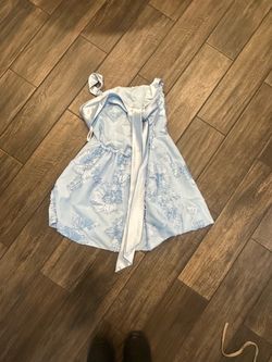 Girls dress size 12